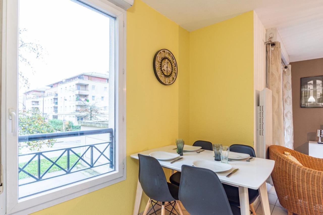 Mona, F2 Pour 4 Pers. - Fairytale Factory Apartment บุสซี-แซ็ง-ฌอร์ฌ ภายนอก รูปภาพ