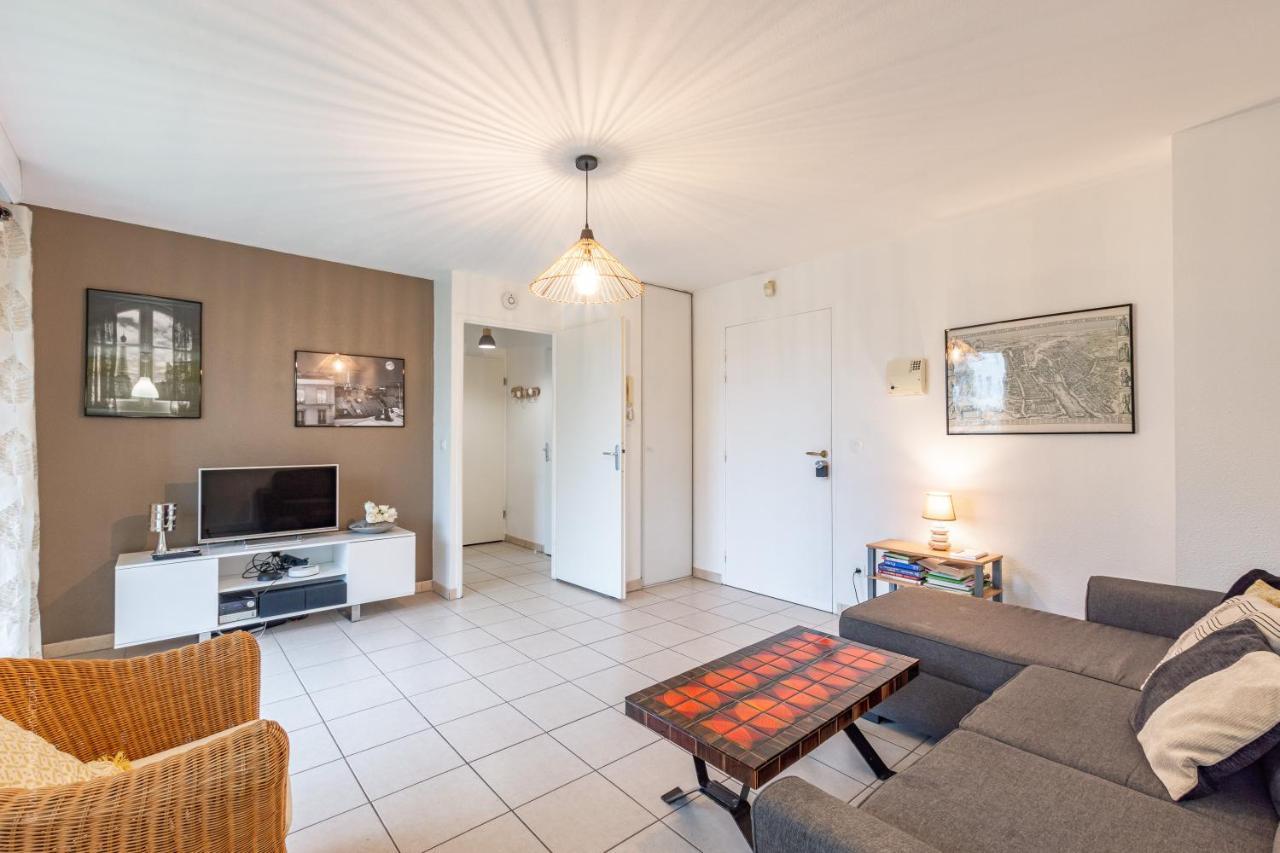 Mona, F2 Pour 4 Pers. - Fairytale Factory Apartment บุสซี-แซ็ง-ฌอร์ฌ ภายนอก รูปภาพ